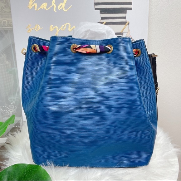 Louis Vuitton Bi Color Epi Leather Petite Noe Shoulder Bag - Picture 2 of 11